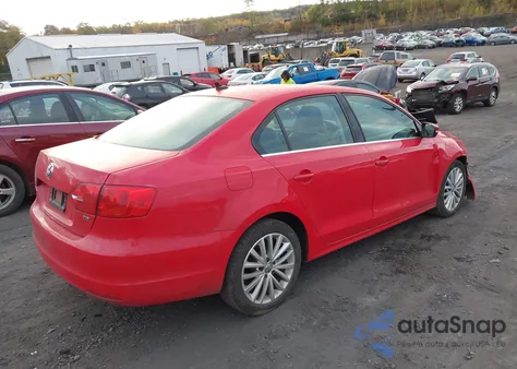 2014 Volkswagen Jetta 2.0L Tdi from USA, damaged, VIN 3VW3L7AJ5EM337141
